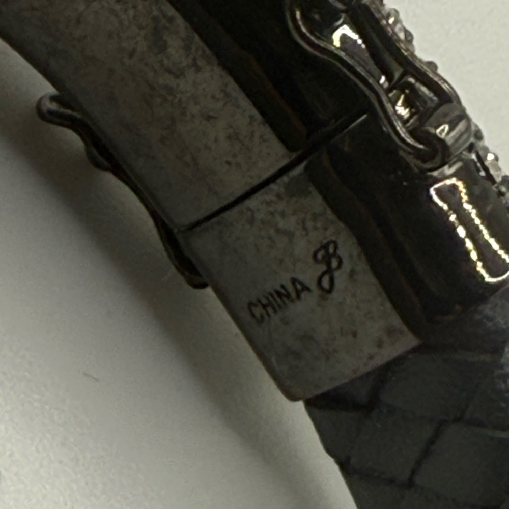 Brighton leather rhinestone Bracelet magnetic clasp 7” - Picture 6 of 9